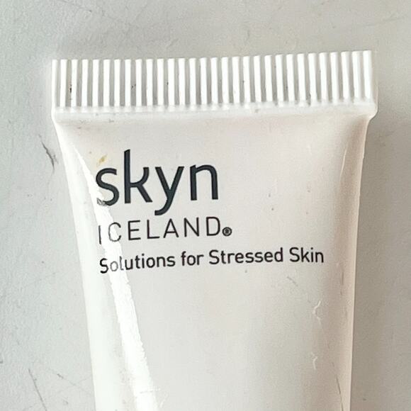 Skyn Iceland Icelandic Youth Serum Red Algae Antioxidant Travel .17 oz 5ml New - Picture 2 of 6